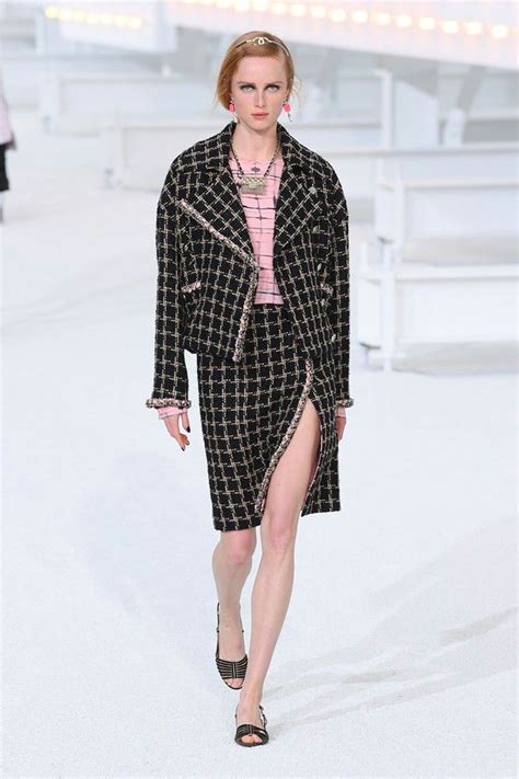 chanel collezione primavera estate 2021|chanel jackets 2021.